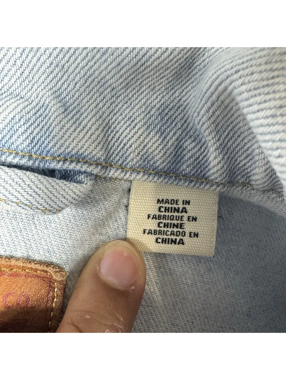 Levi’s Women’s Trucker Denim Jacket Size S Light Wash 100% Cotton Classic Blue
